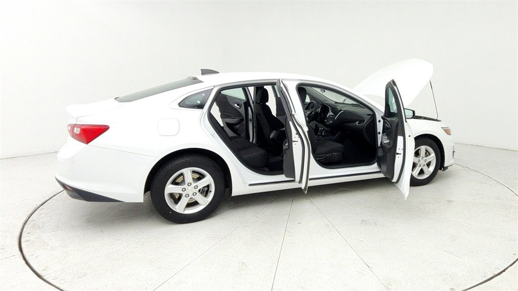 Used 2019 Chevrolet Malibu LS image 13