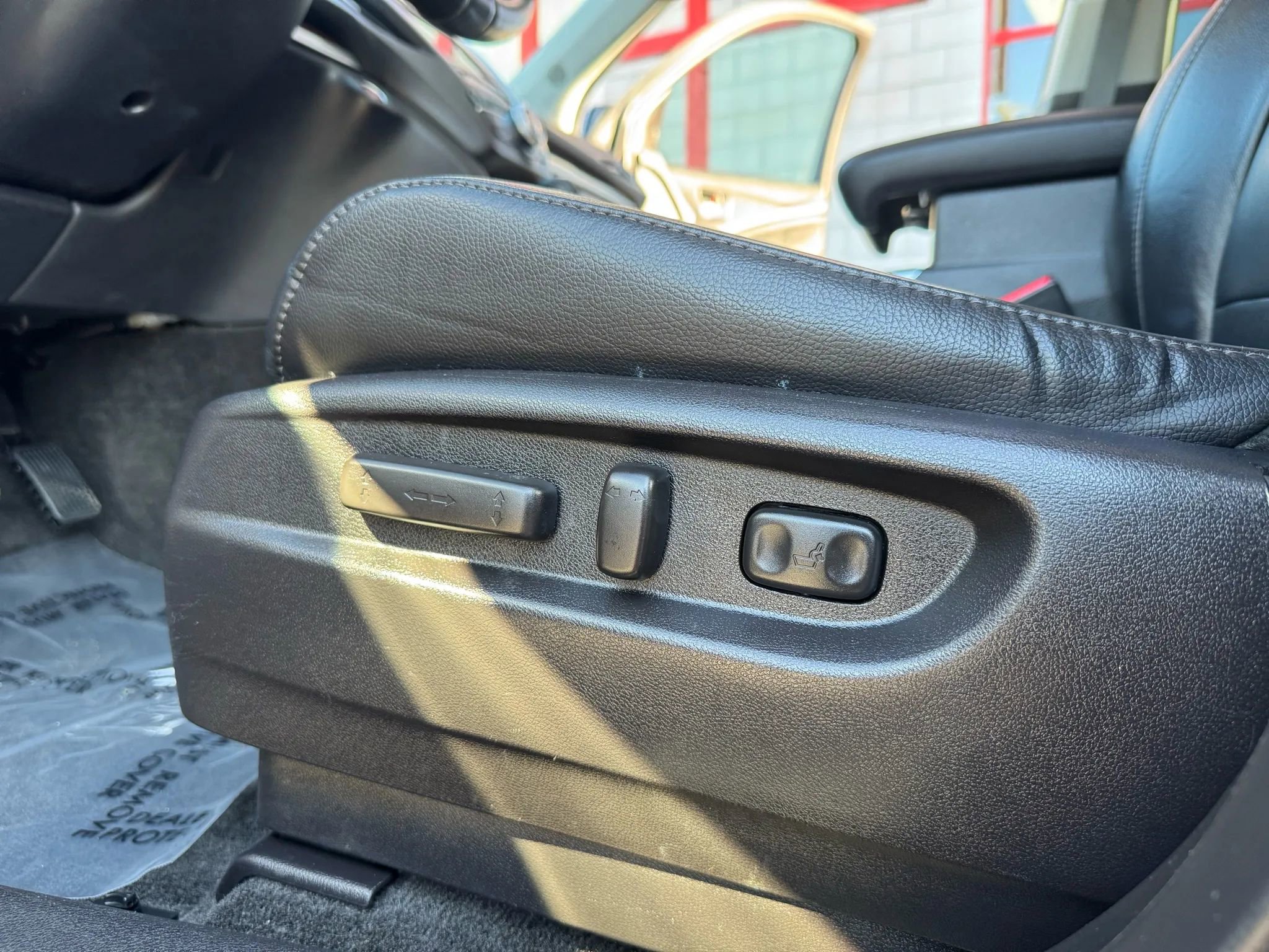 Used 2014 Acura MDX SH-AWD Sport Utility 4D image 23