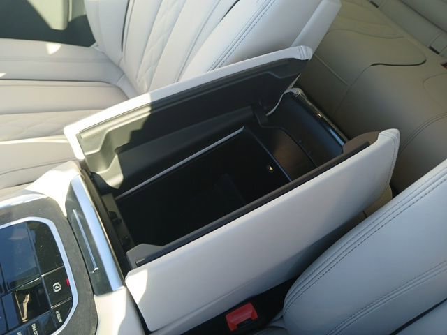 New 2026 BMW X5 sDrive40i image 23