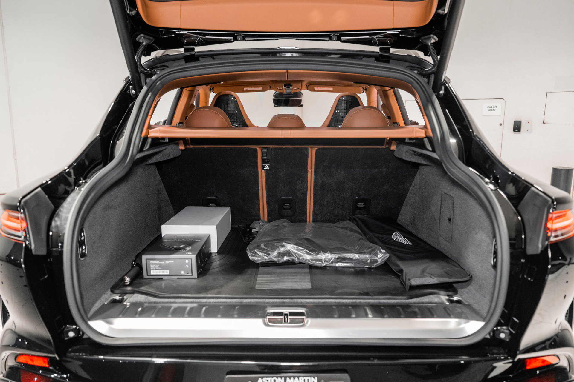 New 2026 Aston Martin DBX S image 53