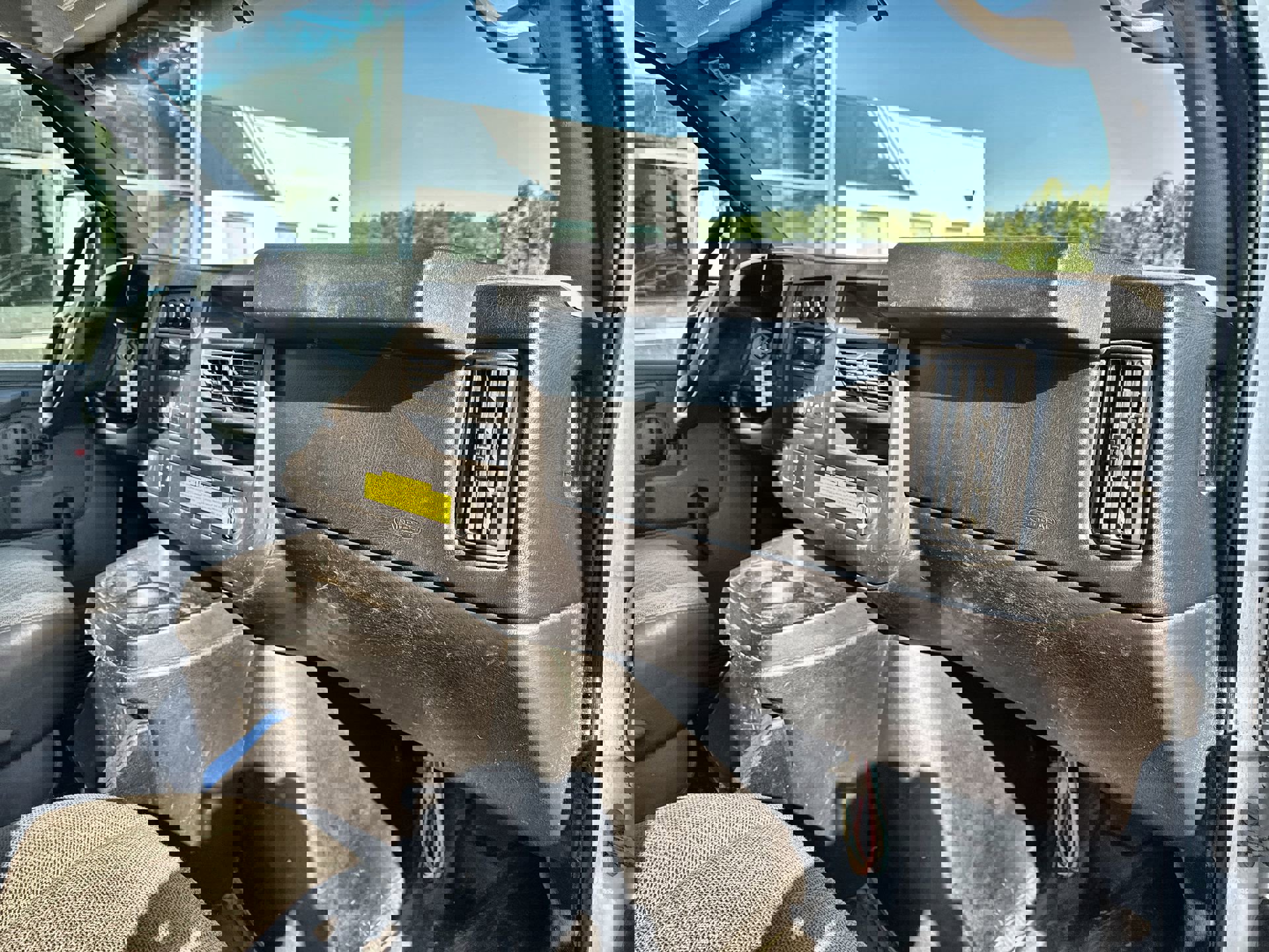 Used 2012 Chevrolet Express 3500 image 22