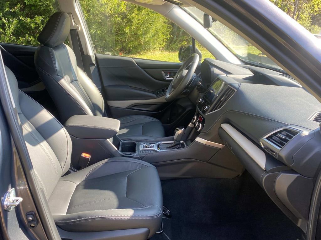 Used 2023 Subaru Forester Limited AWD/4WD image 34