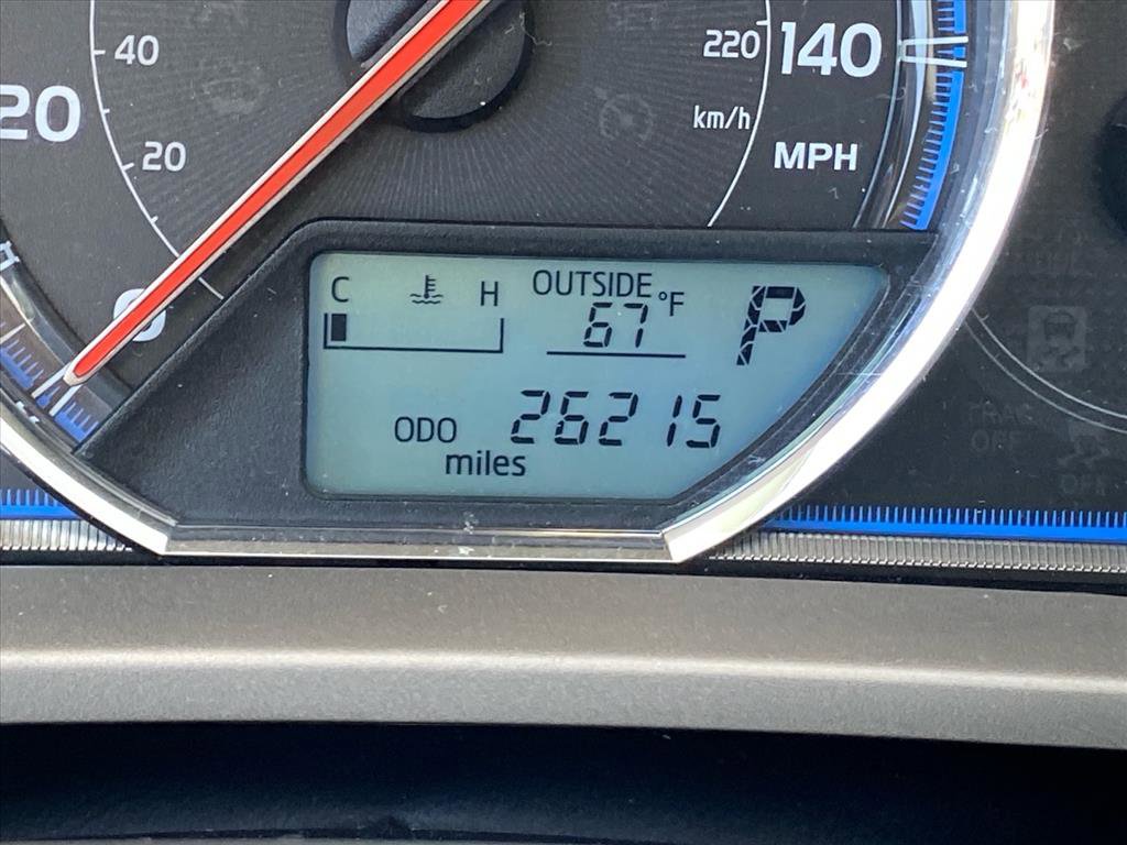 Used 2014 Toyota RAV4 Limited AWD/4WD image 18