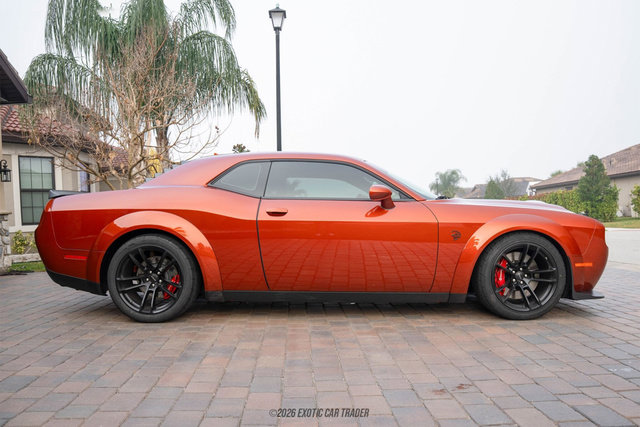 Used 2020 Dodge Challenger SRT Hellcat Redeye image 9