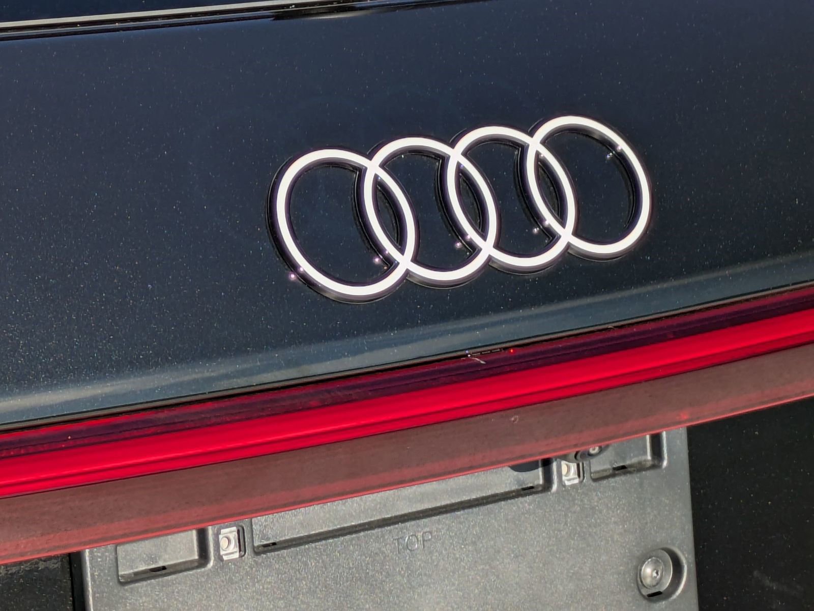 New 2025 Audi Q6 e-tron Premium Plus AWD/4WD image 15