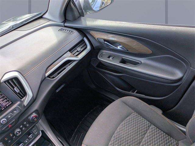 Used 2021 GMC Terrain SLE w/ Driver Convenience Package image 17