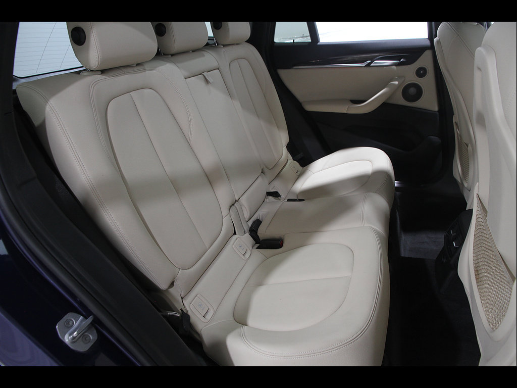 Used 2018 BMW X1 xDrive28i AWD/4WD image 19