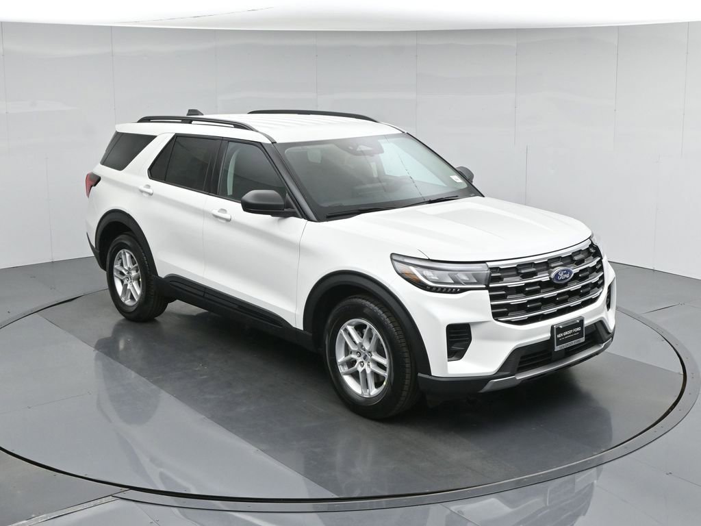 New 2026 Ford Explorer Active RWD image 38