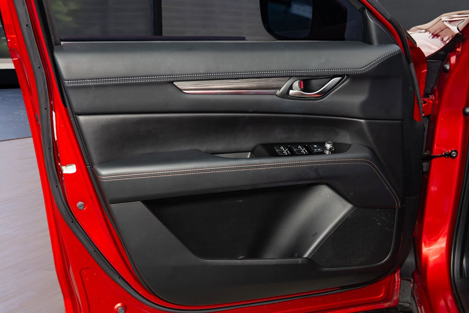 Used 2023 MAZDA CX-5 AWD 2.5 S w/ Premium Package image 14