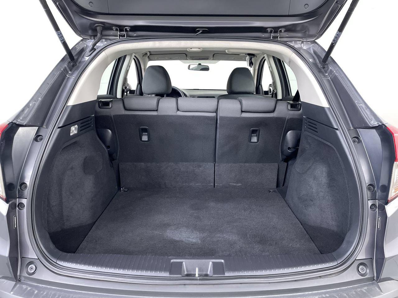 Used 2019 Honda HR-V LX image 21