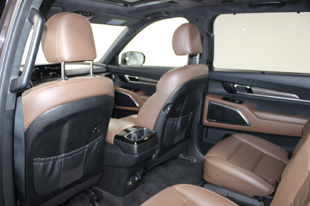Used 2020 Kia Telluride SX w/ SX Prestige Package AWD/4WD image 18