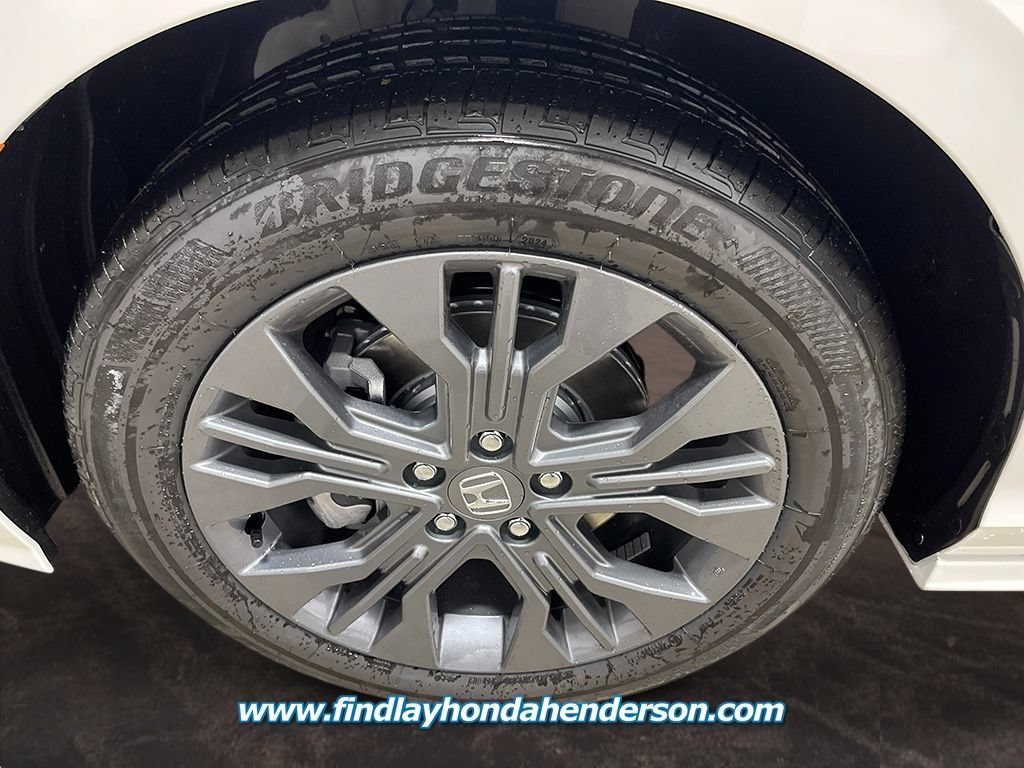 New 2026 Honda Odyssey Touring image 11