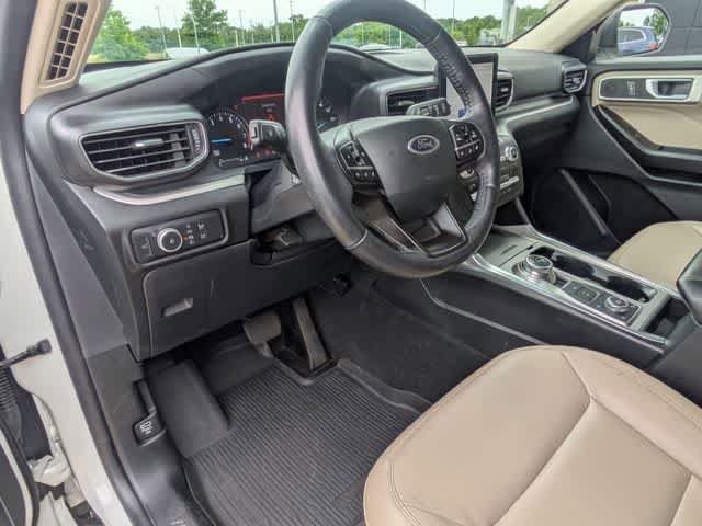 Used 2020 Ford Explorer XLT w/ Equipment Group 202A AWD/4WD video 2