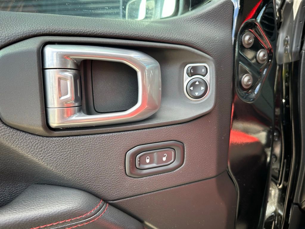 Used 2021 Jeep Wrangler Unlimited Rubicon image 19