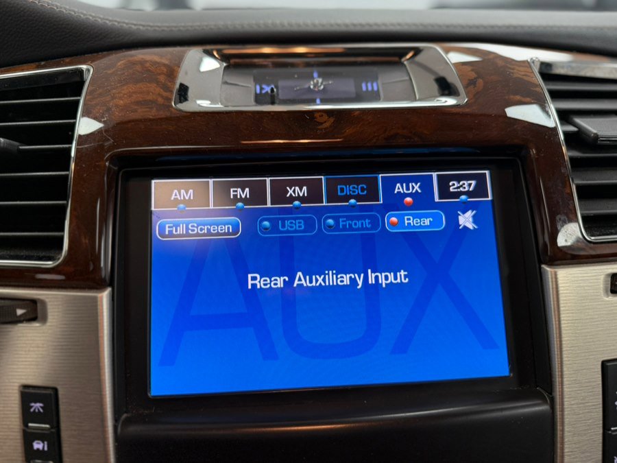 Used 2013 Cadillac Escalade Platinum AWD/4WD image 71