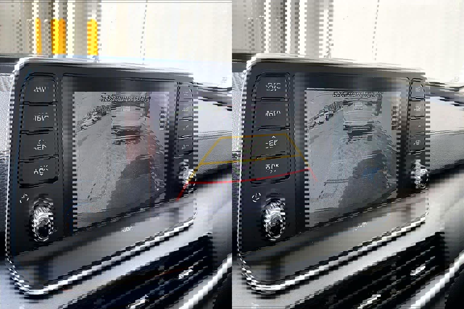 Used 2020 Kia Telluride LX image 35