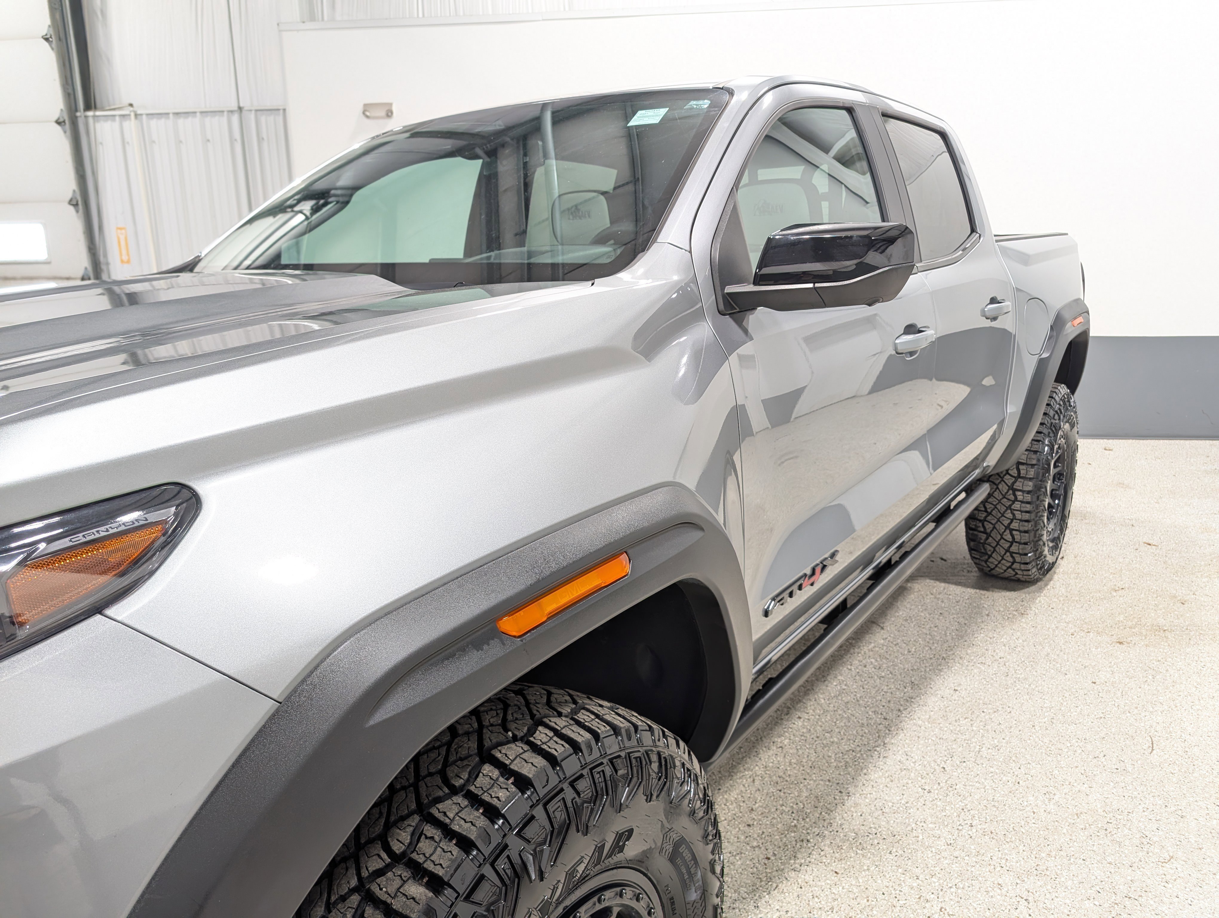 Used 2024 GMC Canyon AT4X w/ AT4X AEV Edition AWD/4WD image 7