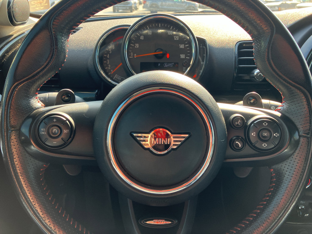 Used 2019 MINI Cooper Clubman S w/ Premium Package image 15