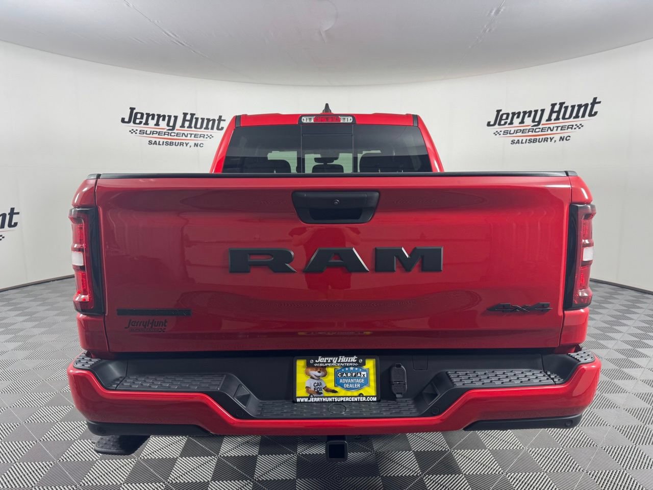 Used 2025 RAM 1500 Big Horn AWD/4WD image 7