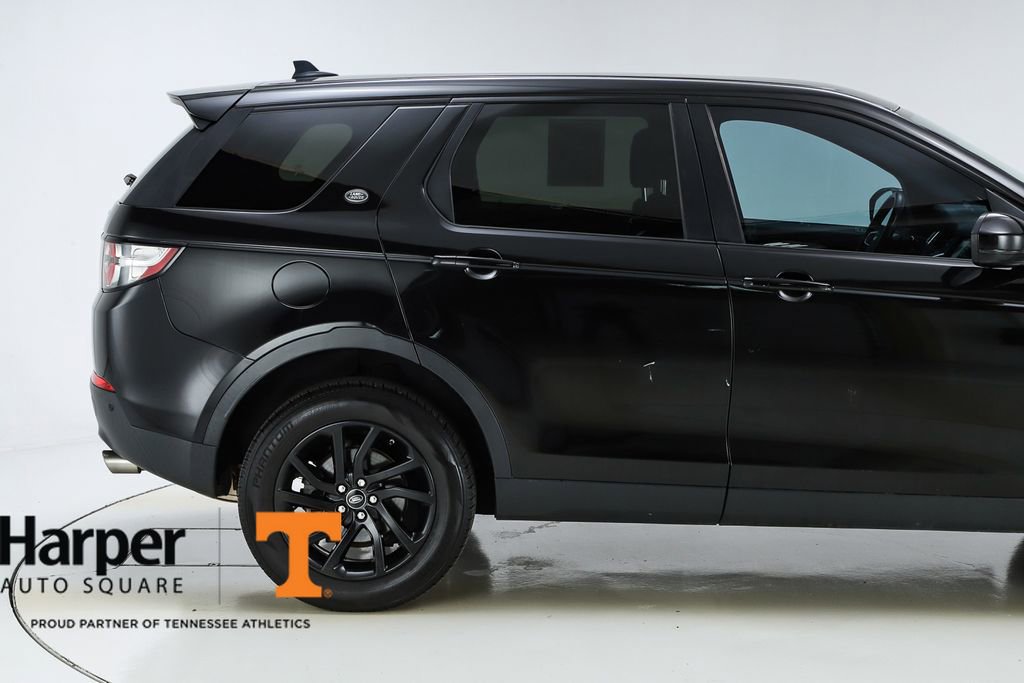 Used 2016 Land Rover Discovery Sport SE image 48