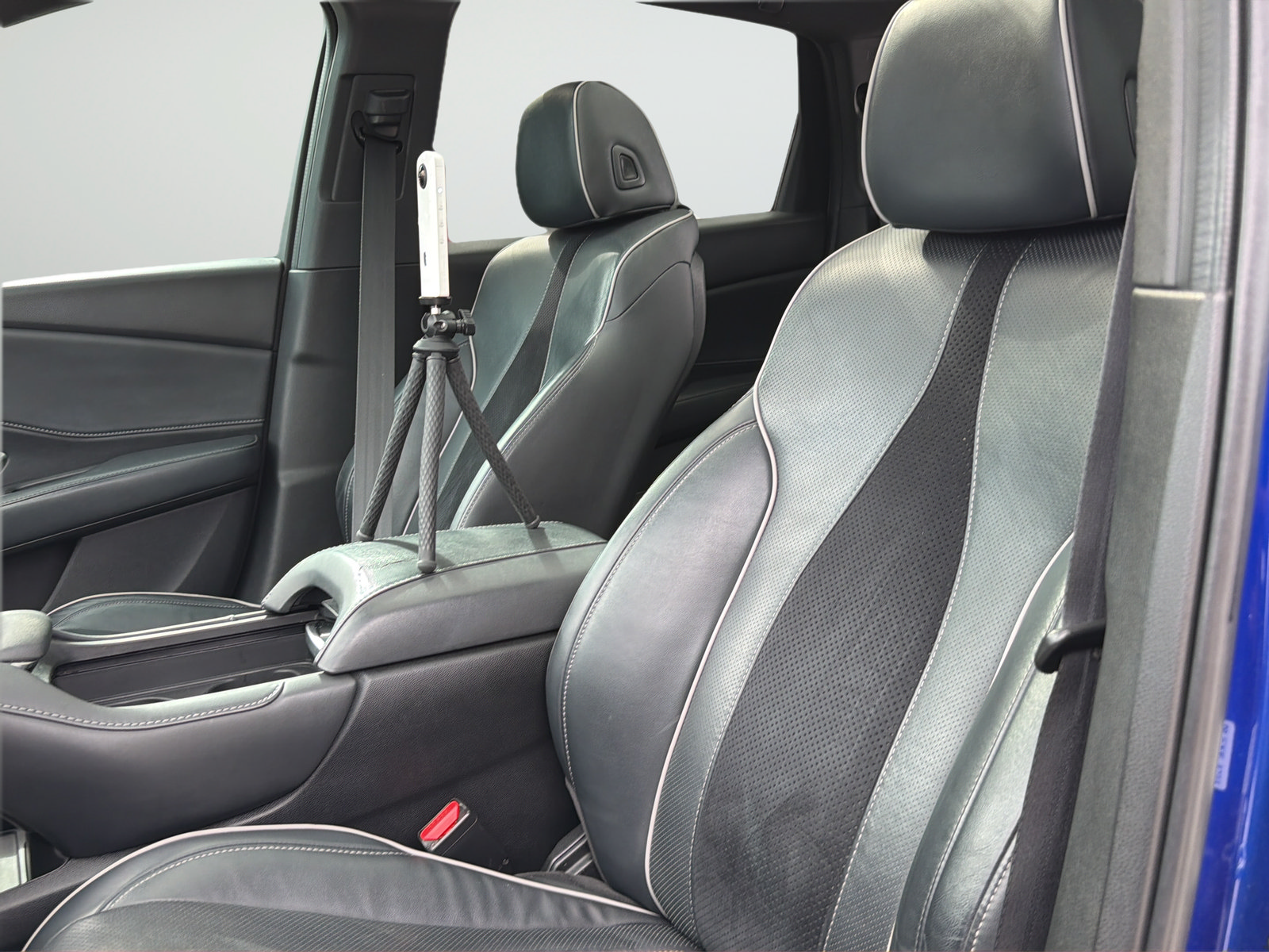 Used 2021 Acura RDX A-Spec FWD image 33
