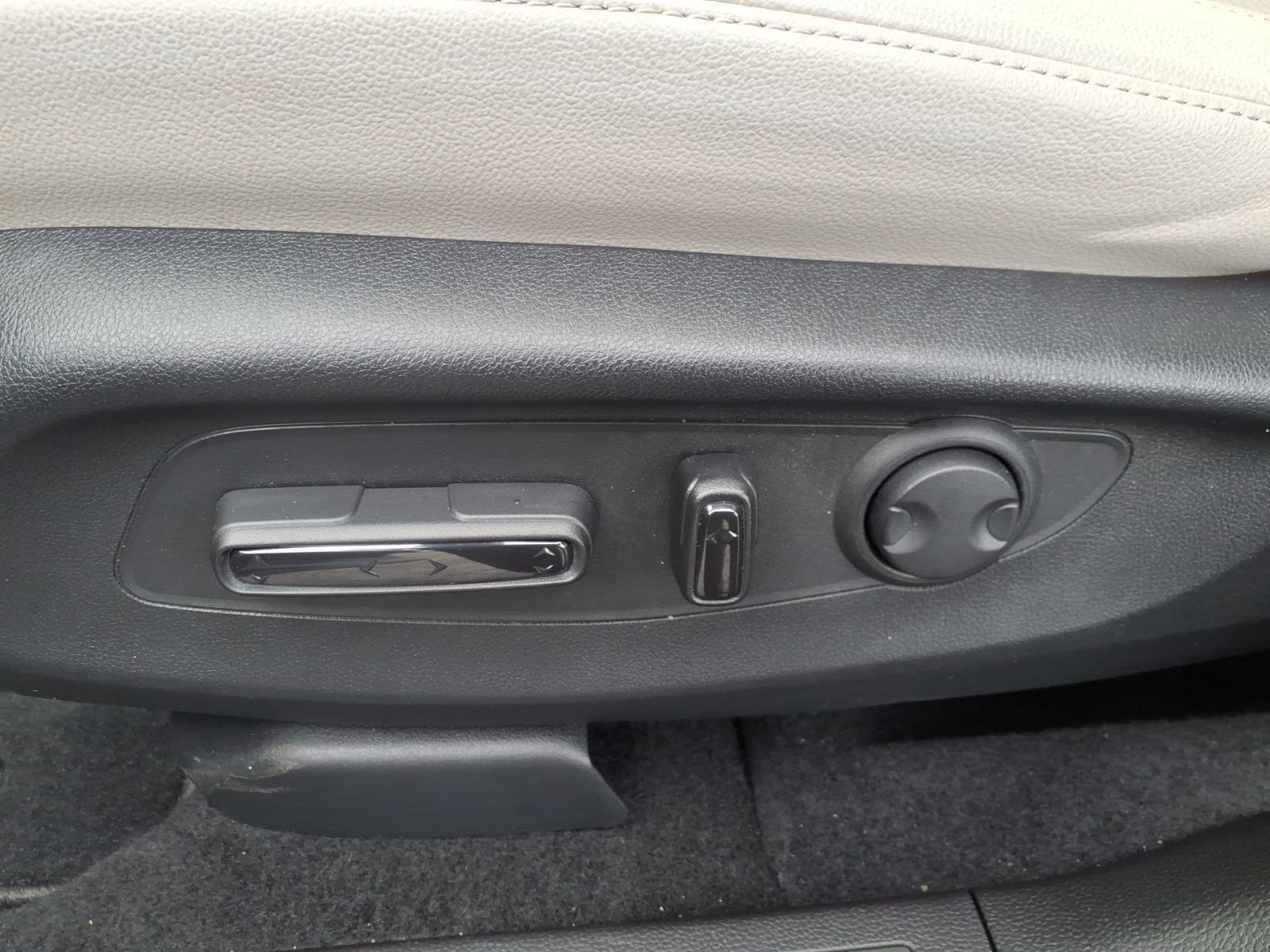 Certified 2026 Honda CR-V EX-L image 40
