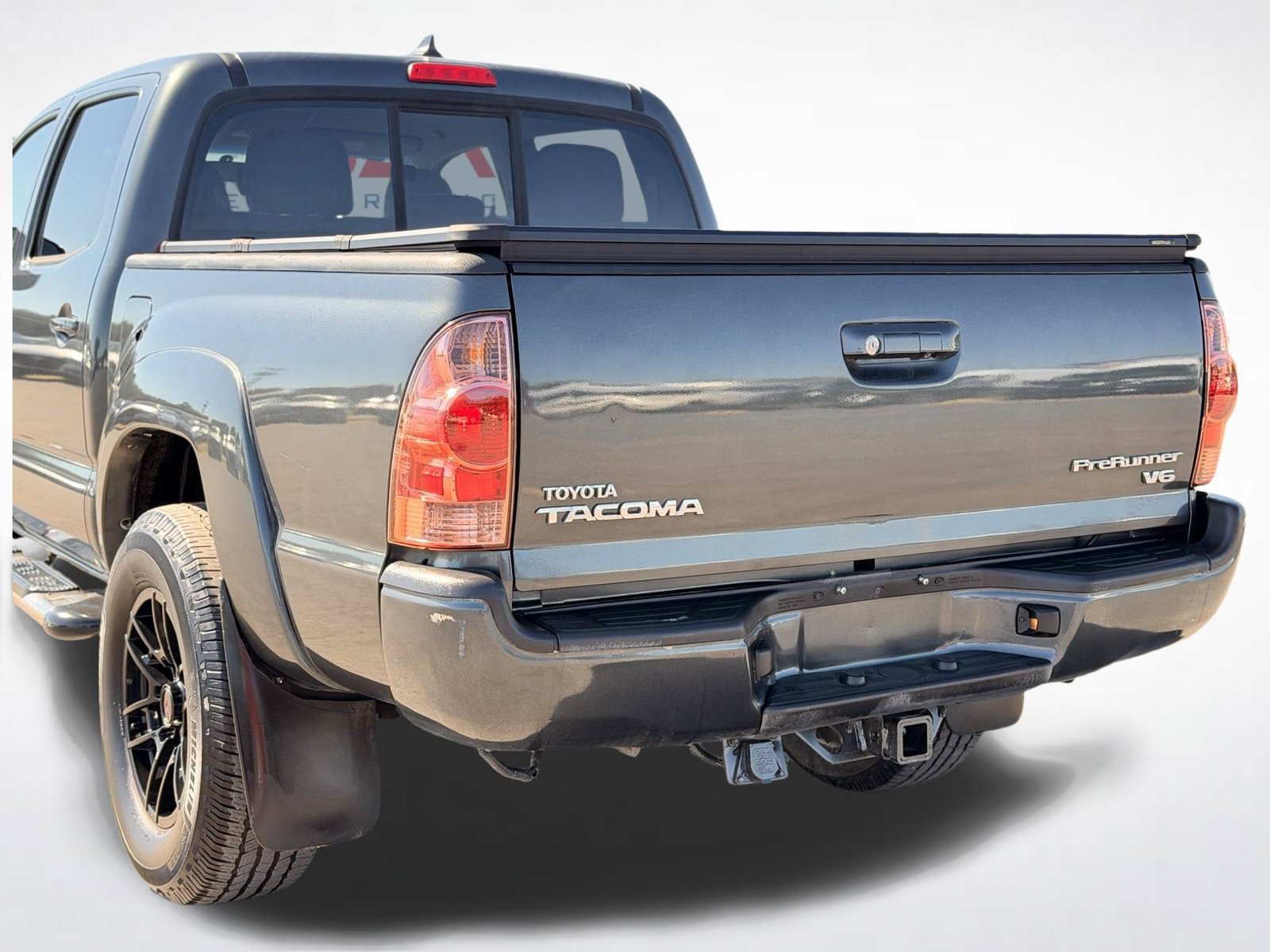 Used 2014 Toyota Tacoma PreRunner w/ TRD Sport Package RWD image 3