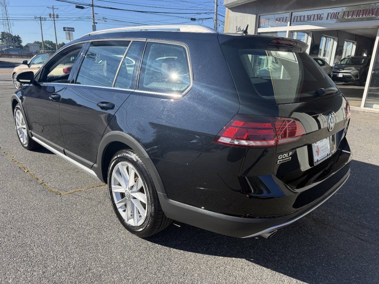 Used 2018 Volkswagen Golf Alltrack SE AWD/4WD image 5