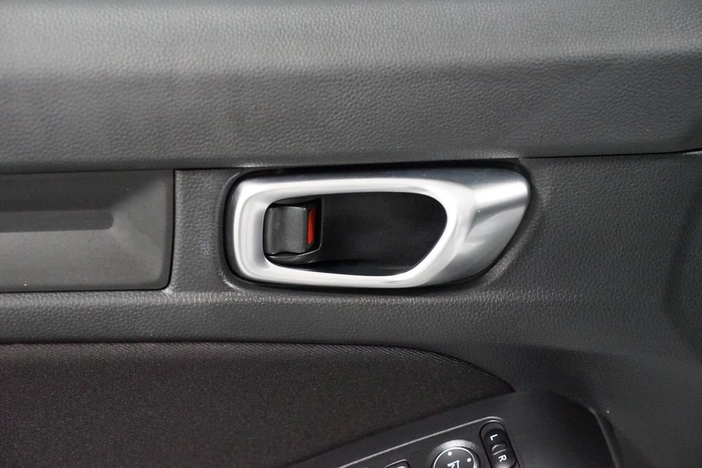 Used 2025 Honda Civic Sport image 29