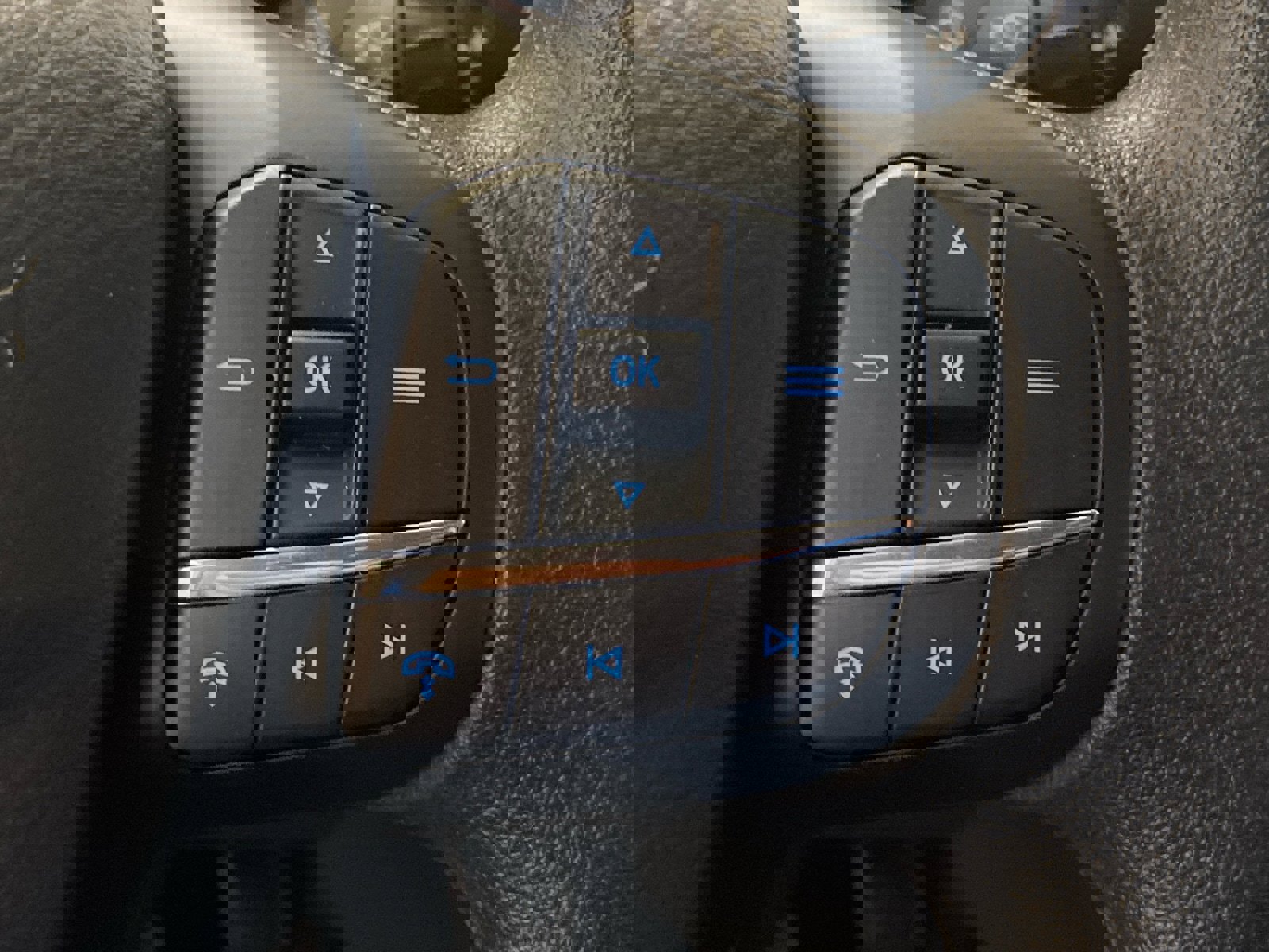 New 2026 Ford Transit 350 148 Medium Roof w/ Exterior Upgrade Package image 18