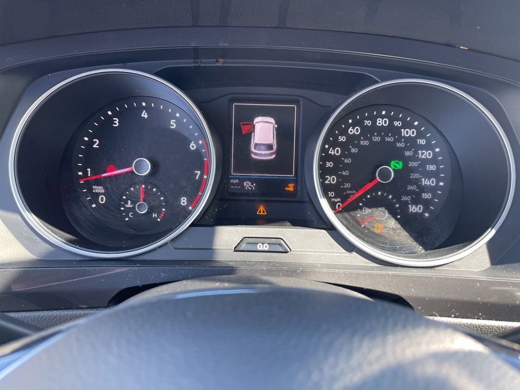 Used 2021 Volkswagen Tiguan SE w/ 3rd Row Seat Package image 7