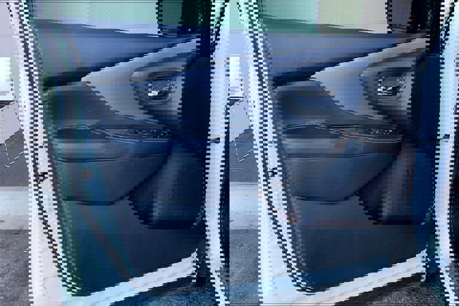 Used 2022 Nissan Murano SV w/ SV Midnight Edition Package image 21