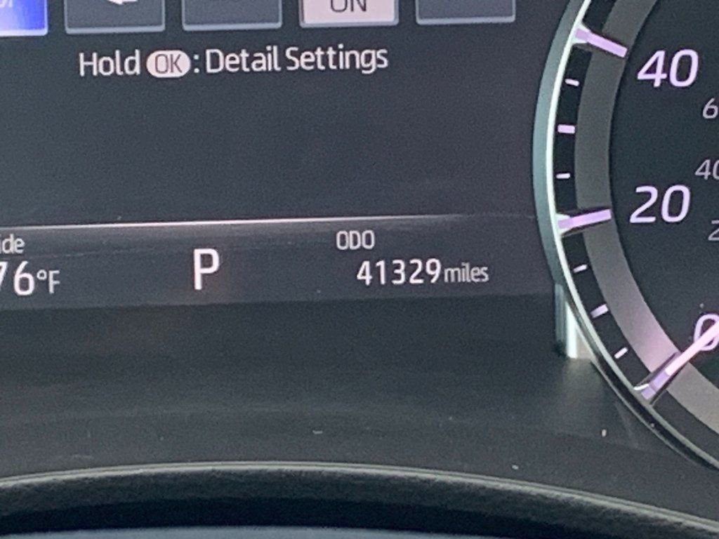 Used 2023 Toyota Highlander L image 10