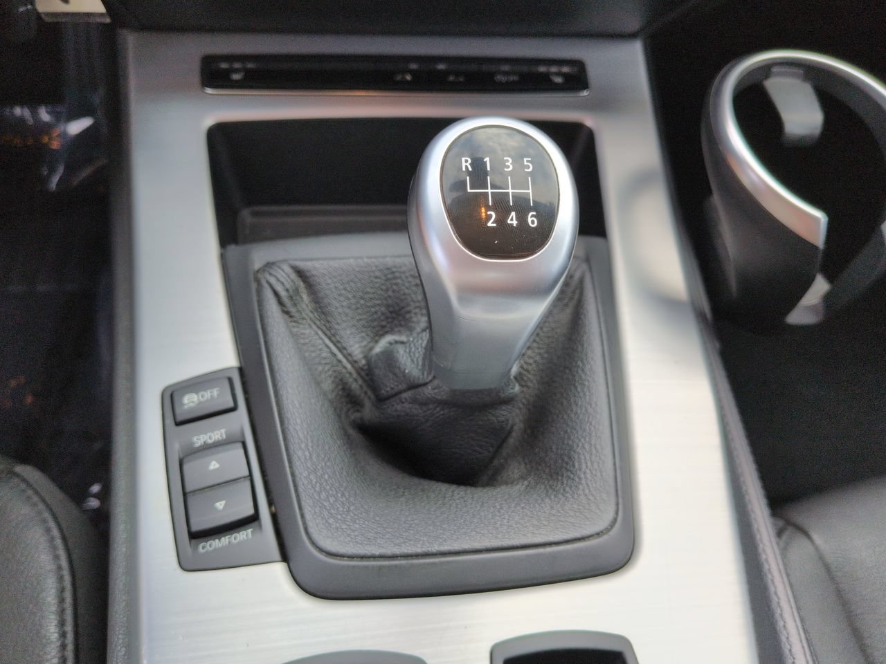 Used 2012 BMW Z4 sDrive28i RWD image 16