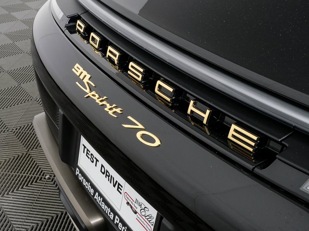 New 2026 Porsche 911 GTS image 40