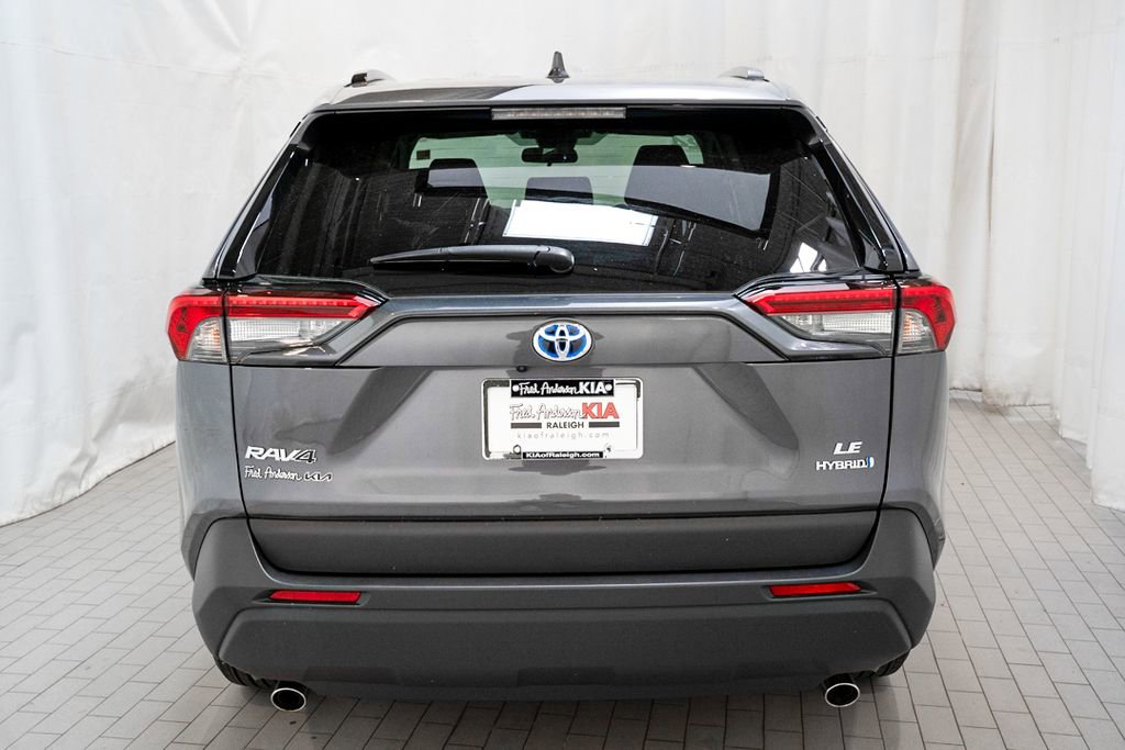 Used 2024 Toyota RAV4 LE image 4