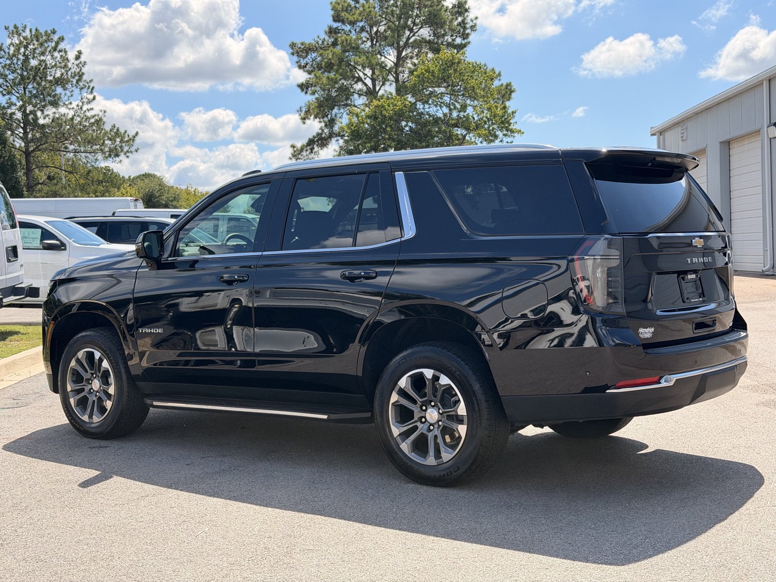 Used 2026 Chevrolet Tahoe LT w/ Comfort Package RWD image 10