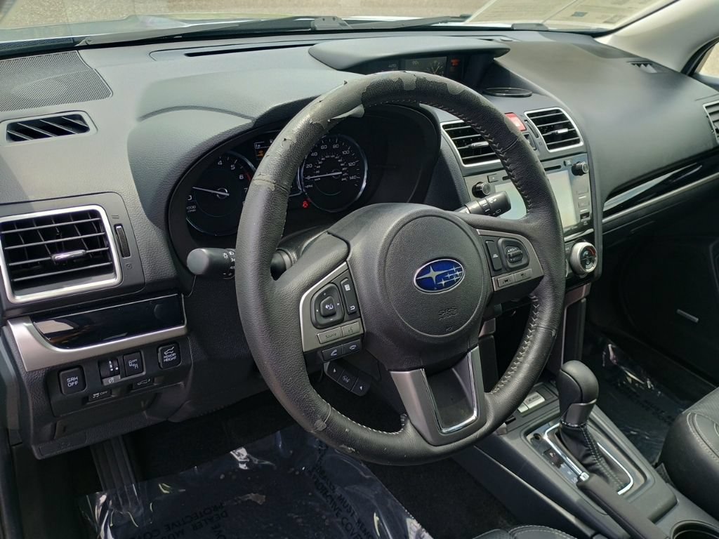 Used 2017 Subaru Forester 2.5i Touring AWD/4WD image 11