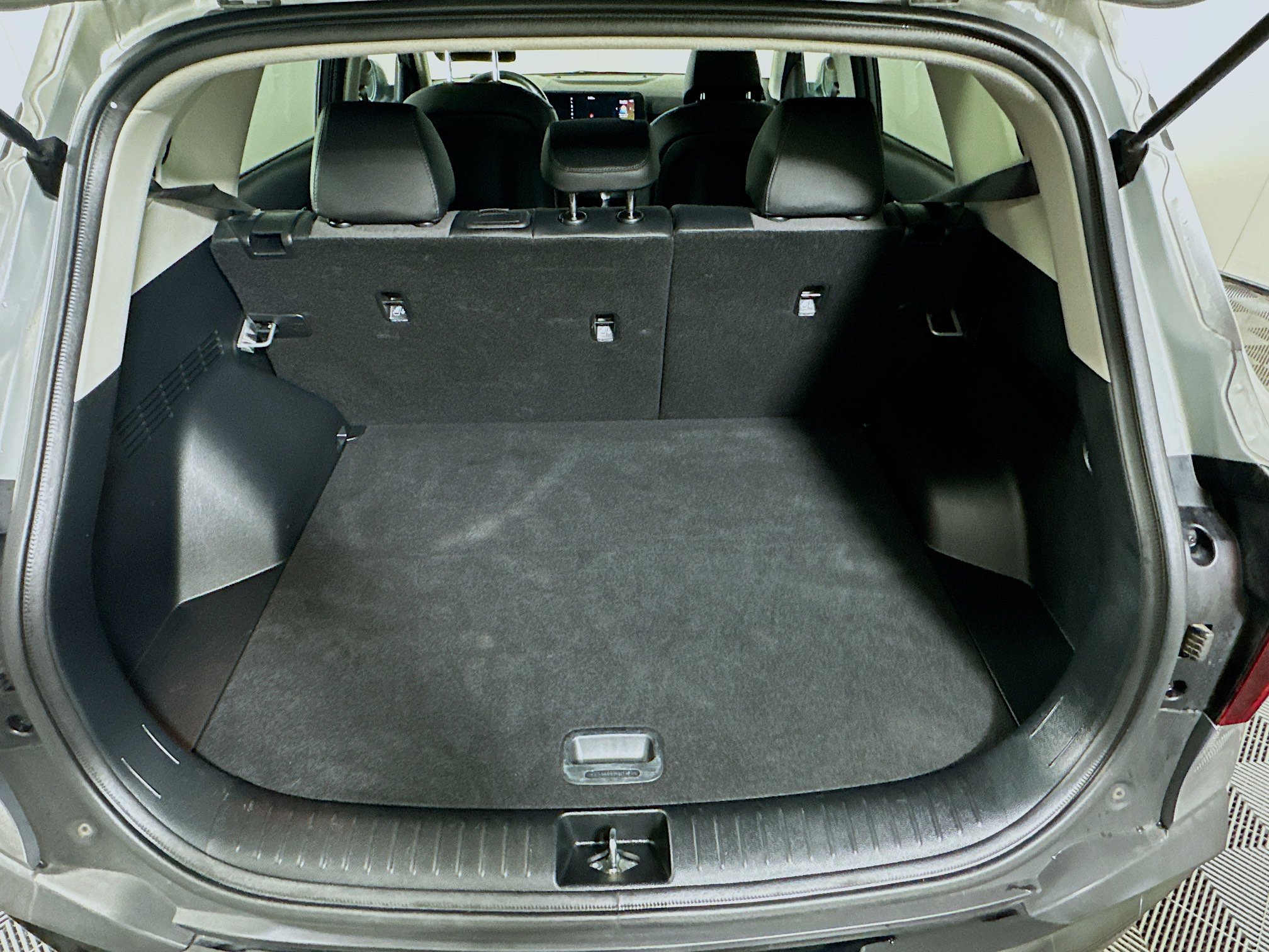 Used 2025 Kia Seltos S image 28