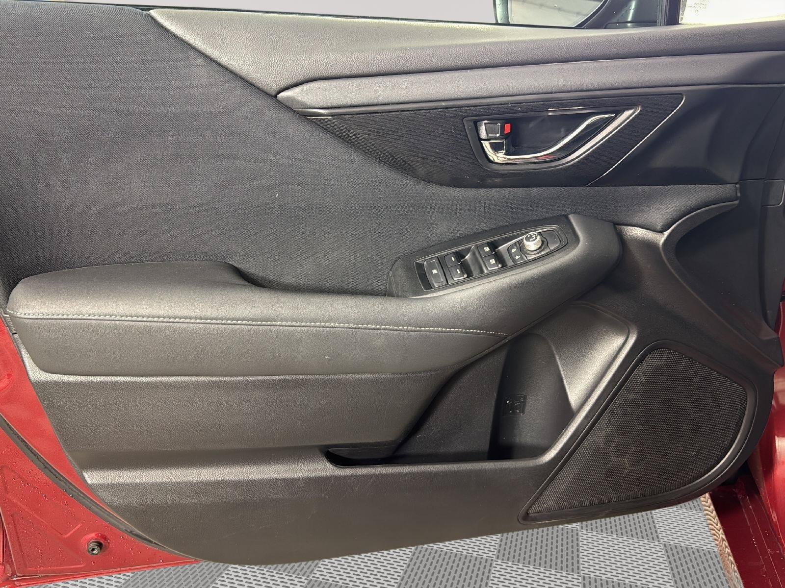 Used 2023 Subaru Legacy Premium AWD/4WD image 6