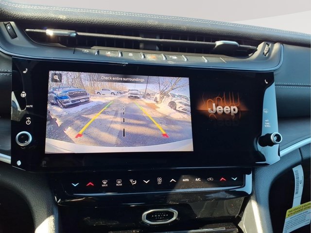 New 2026 Jeep Grand Cherokee Altitude AWD/4WD image 15