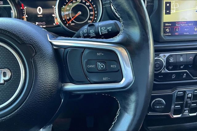 Used 2022 Jeep Wrangler Unlimited Sahara w/ Cold Weather Group AWD/4WD image 13