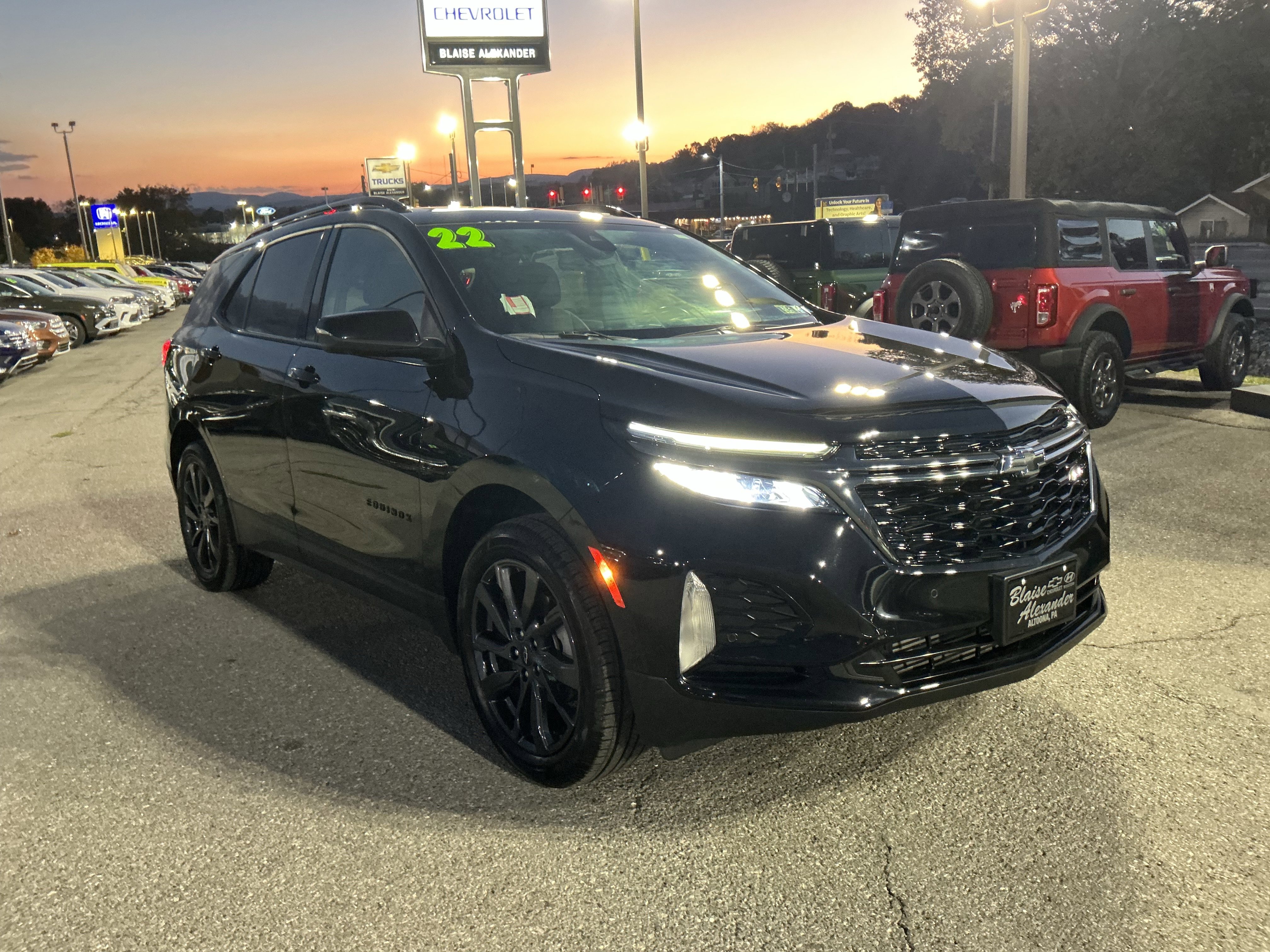 Used 2022 Chevrolet Equinox RS w/ RS Leather Package