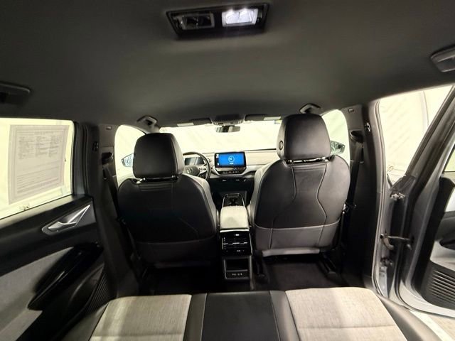 Used 2023 Volkswagen ID.4 Pro AWD/4WD image 27