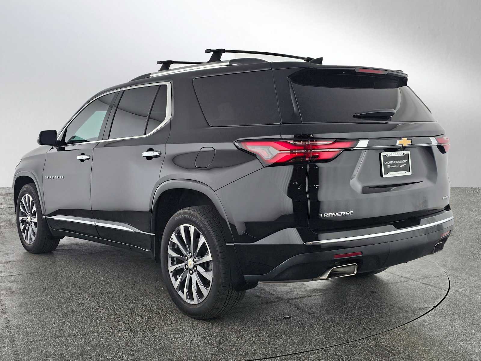 Used 2023 Chevrolet Traverse Premier image 5