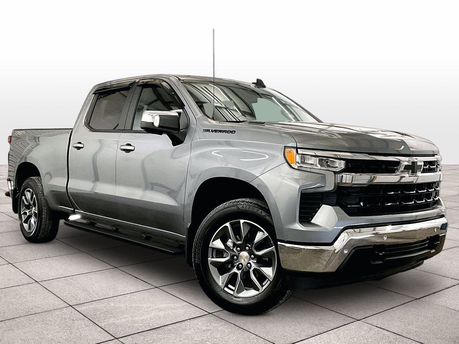 Used 2025 Chevrolet Silverado 1500 LT w/ Safety Package image 2