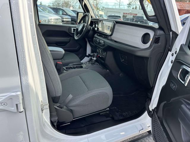 Certified 2025 Jeep Wrangler Sport S image 25