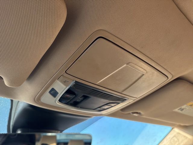 Used 2023 Acura TLX image 31