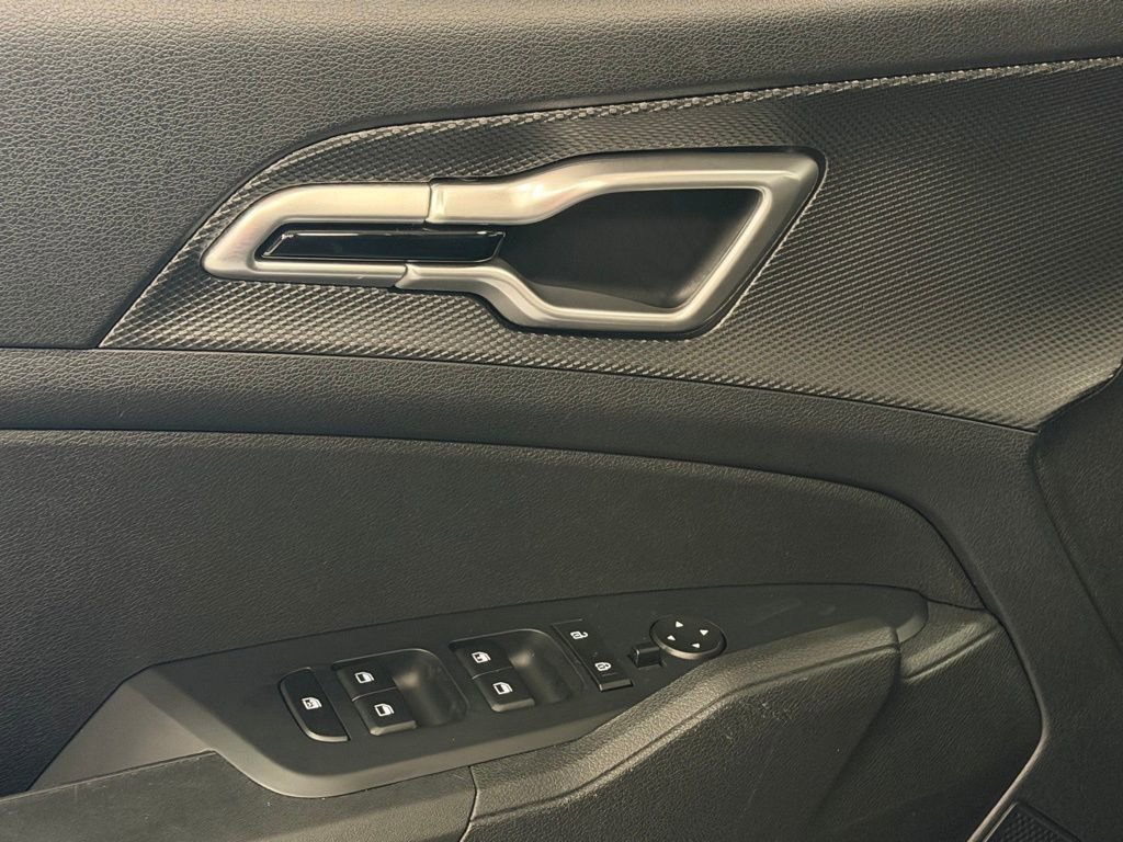 Used 2023 Kia Sportage LX image 14
