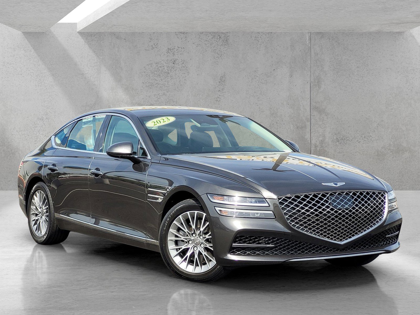 Used 2023 Genesis G80 2.5T image 1